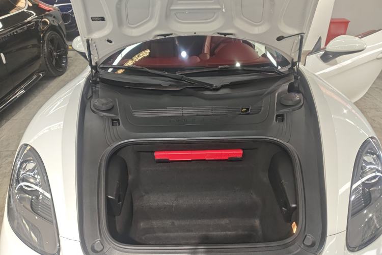 Used Porsche 718 2016 Cayman 2.0T Engine Bay
