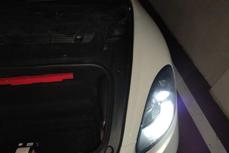 Used Porsche 718 2016 Cayman 2.0T Engine Bay Left