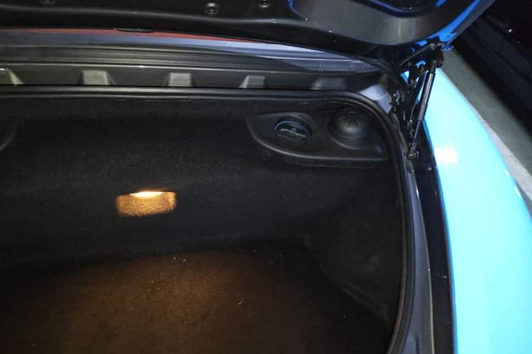 Used Porsche 718 2016 Boxster 2.0T Engine Bay Left