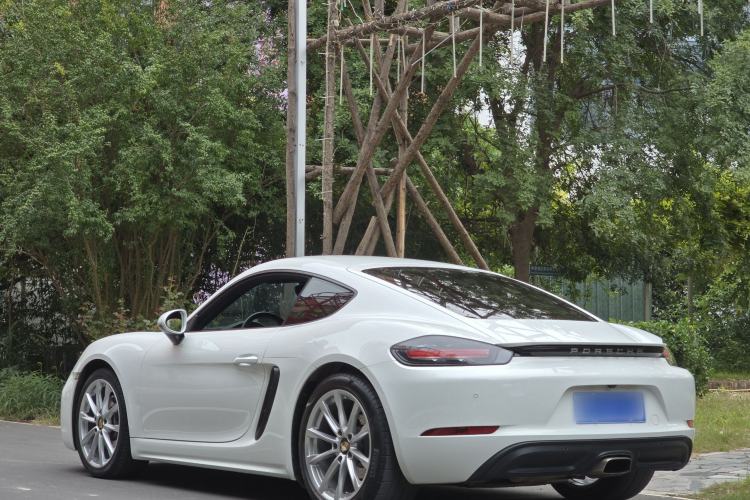 Used Porsche 718 2016 Cayman 2.0T Exterior 1