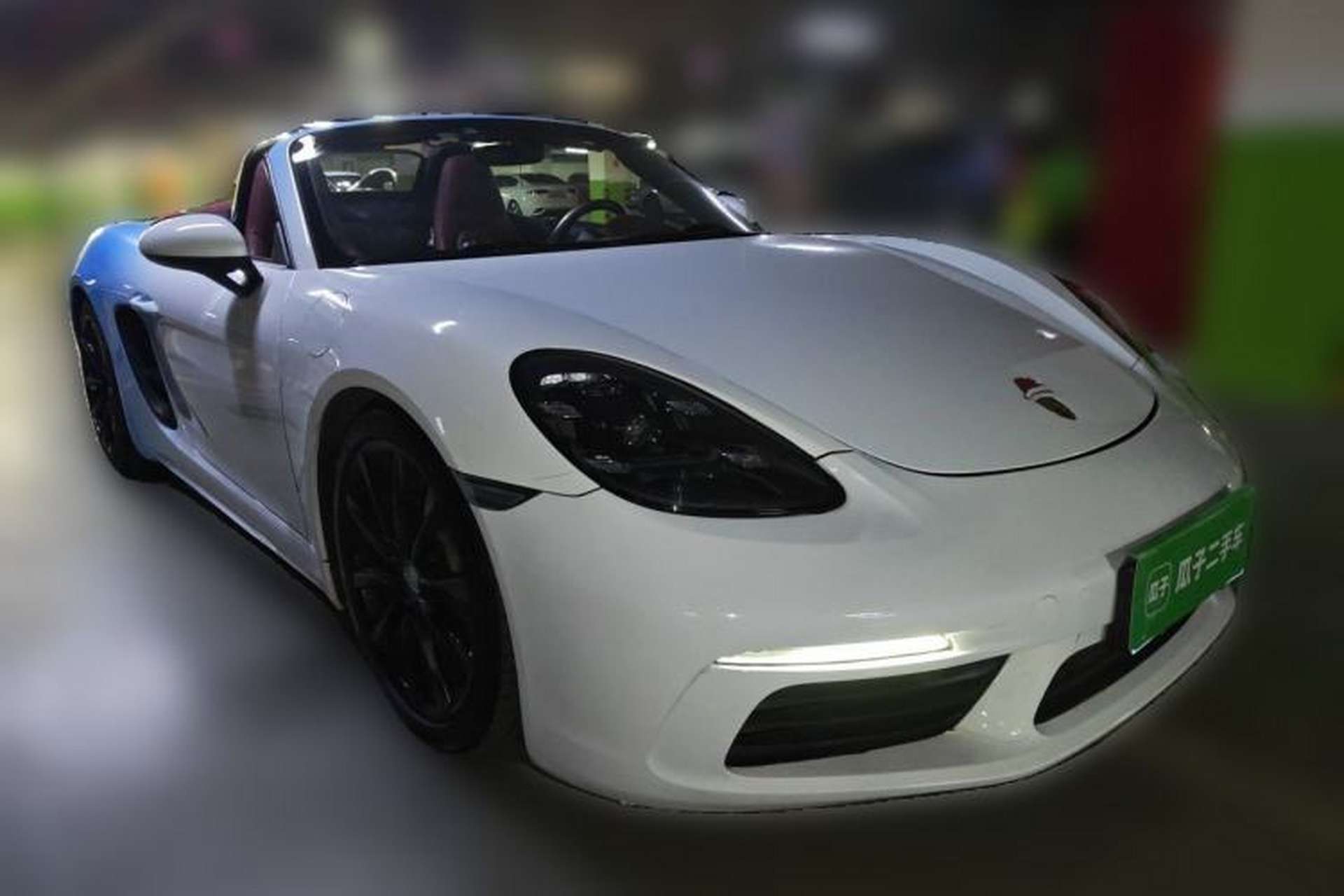 Used Porsche 718 2016 Boxster 2.0T Front Right 45 Deg