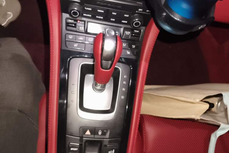 Used Porsche 718 2016 Boxster 2.0T Gear Lever