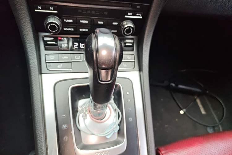 Used Porsche 718 2016 Boxster 2.0T Gear Lever