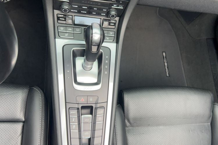 Used Porsche 718 2016 Boxster 2.0T Gear Lever