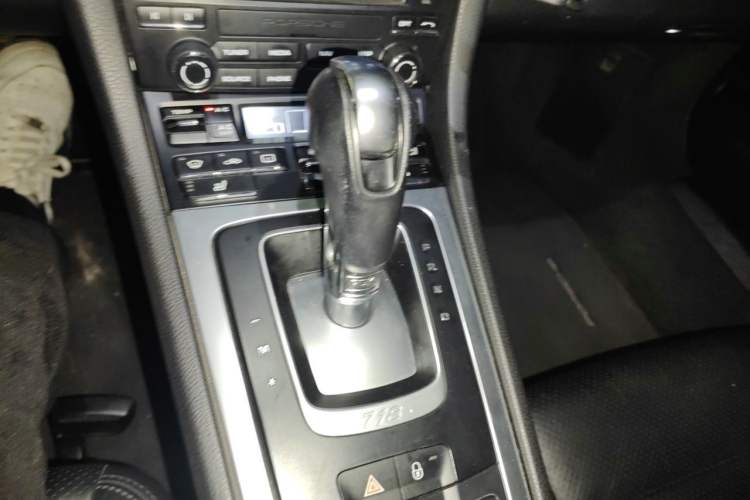 Used Porsche 718 2016 Cayman 2.0T Gear Lever