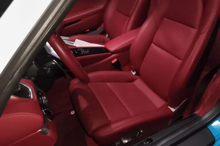 Used Porsche 718 2016 Boxster 2.0T Left Front Seat