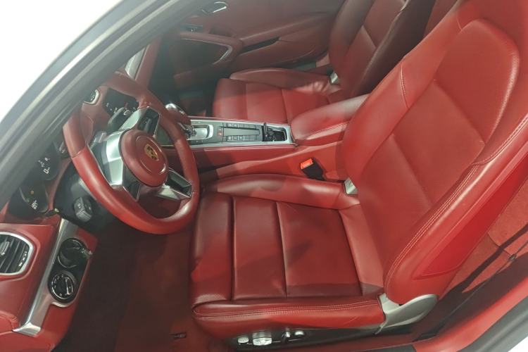 Used Porsche 718 2016 Cayman 2.0T Left Front Seat