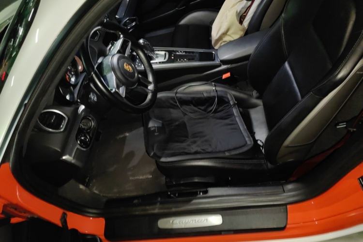 Used Porsche 718 2016 Cayman 2.0T Left Front Seat