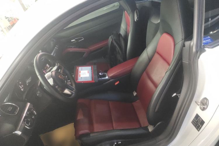 Used Porsche 718 2016 Cayman 2.0T Left Rear Seat
