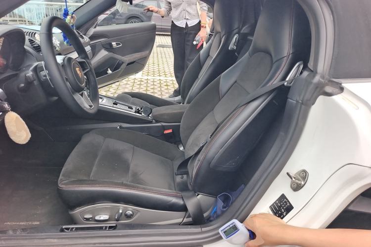 Used Porsche 718 2016 Cayman 2.0T Left Rear Seat