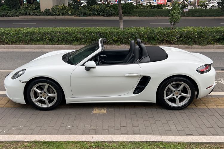 Used Porsche 718 2016 Boxster 2.0T Left Side