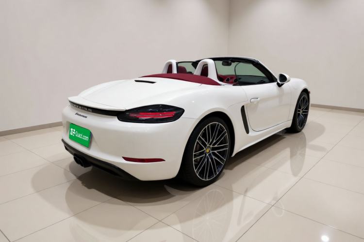Used Porsche 718 2016 Boxster 2.0T Rear Right 45 Deg