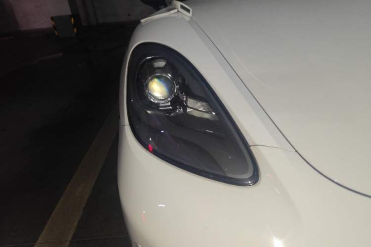 Used Porsche 718 2016 Boxster 2.0T Right Front Headlight