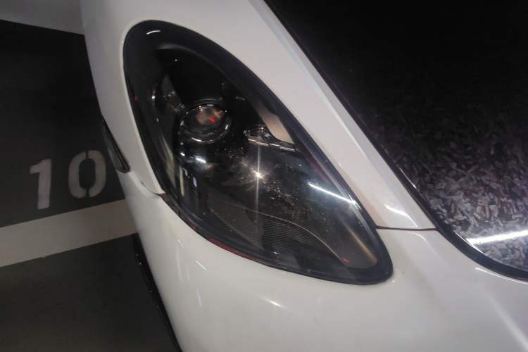 Used Porsche 718 2016 Boxster 2.0T Right Front Headlight
