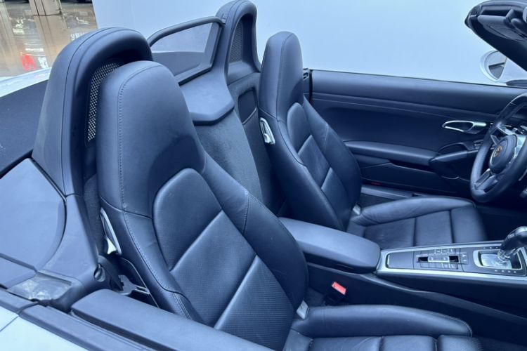 Used Porsche 718 2016 Boxster 2.0T Right Front Seat
