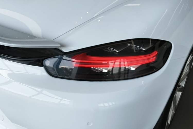 Used Porsche 718 2016 Boxster 2.0T Right Rear Taillight