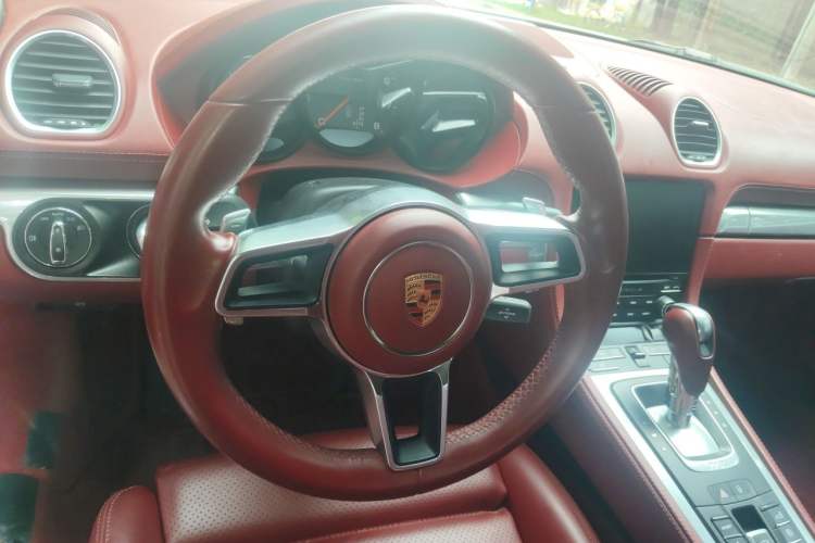 Used Porsche 718 2016 Boxster 2.0T Steering Wheel