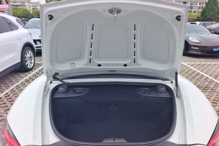 Used Porsche 718 2016 Cayman 2.0T Trunk