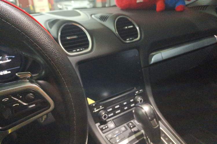 Used Porsche 718 2016 Boxster 2.0T Audio And AC Panel