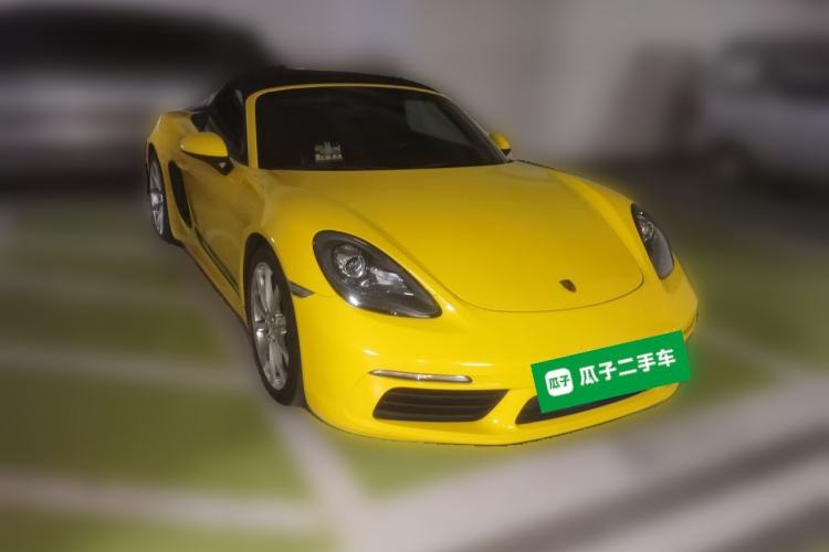 Used Porsche 718 2016 Boxster 2.0T Front Right 45 Deg
