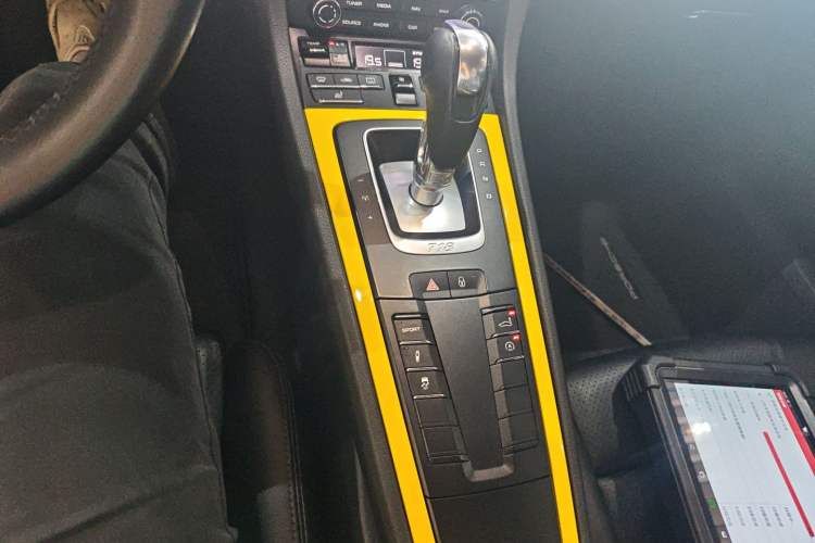 Used Porsche 718 2016 Cayman 2.0T Gear Lever