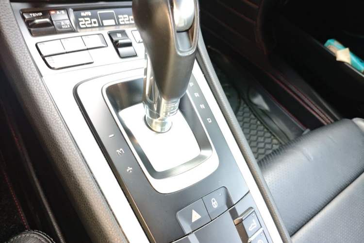 Used Porsche 718 2016 Cayman 2.0T Gear Lever