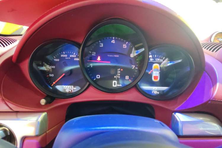 Used Porsche 718 2016 Cayman 2.0T Instrument Cluster