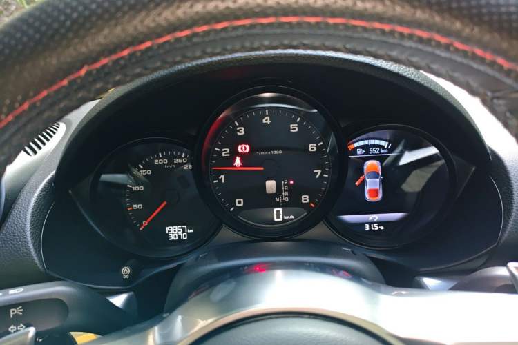 Used Porsche 718 2016 Cayman 2.0T Instrument Cluster