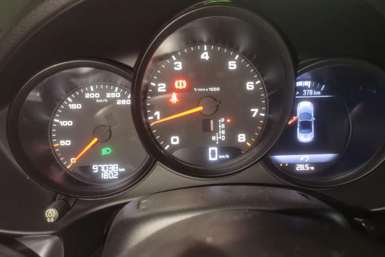 Used Porsche 718 2016 Boxster 2.0T Instrument Cluster