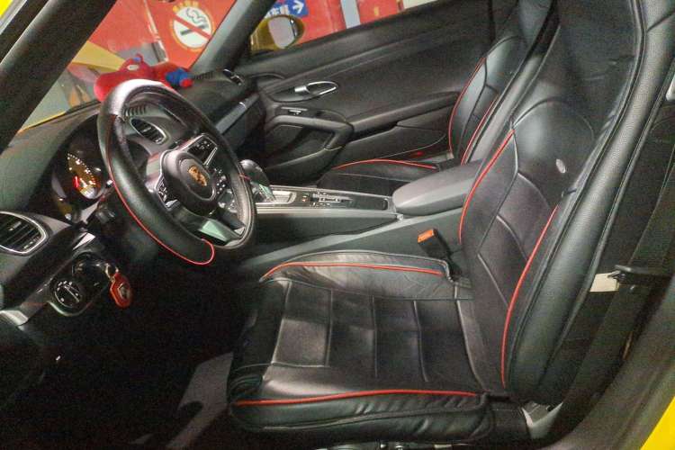 Used Porsche 718 2016 Boxster 2.0T Left Front Seat