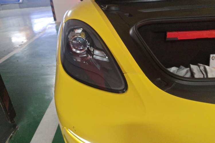 Used Porsche 718 2016 Boxster 2.0T Right Front Headlight