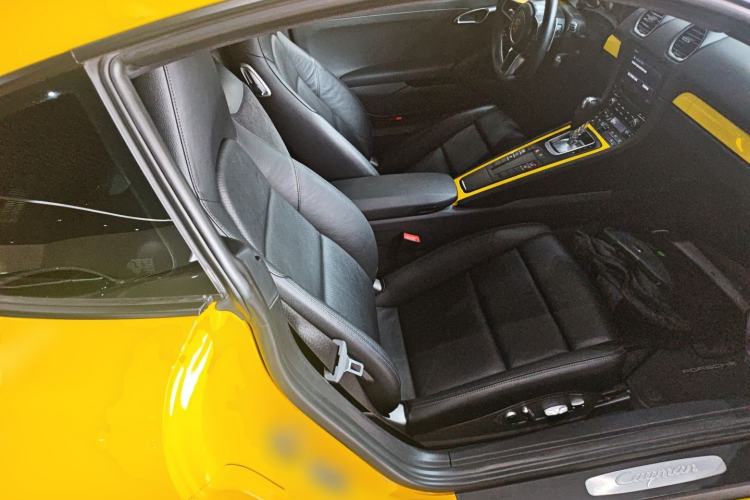 Used Porsche 718 2016 Cayman 2.0T Right Front Seat