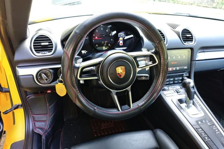 Used Porsche 718 2016 Cayman 2.0T Steering Wheel