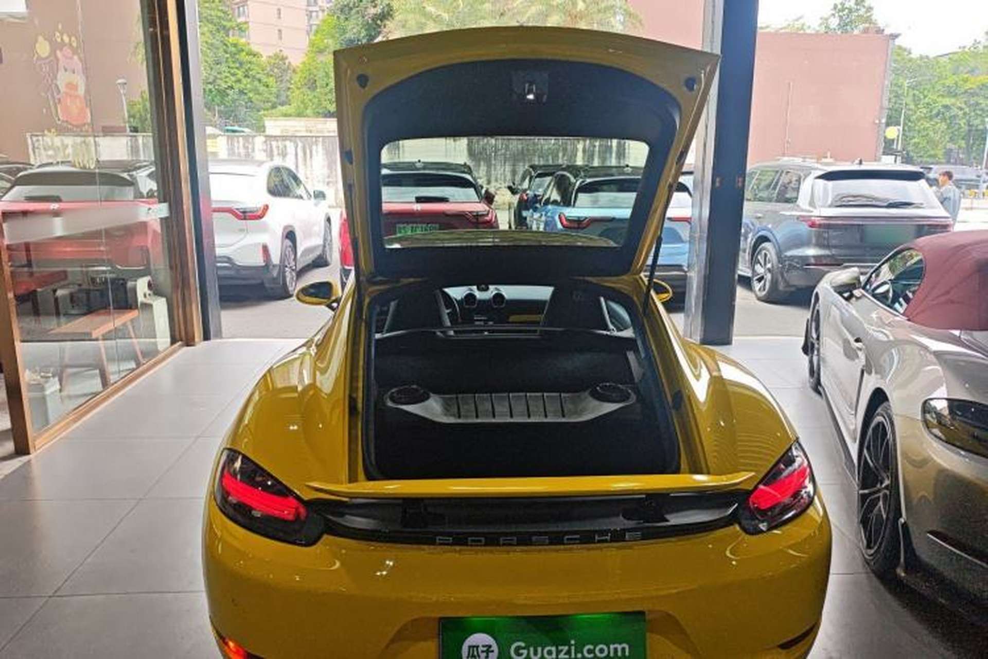 Used Porsche 718 2016 Cayman 2.0T Trunk
