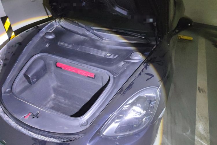 Used Porsche 718 2018 Boxster GTS 2.5T Engine Bay Left