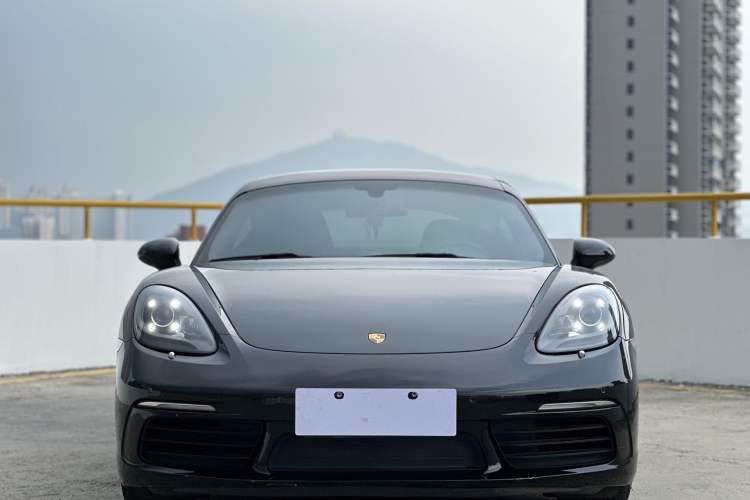 Used Porsche 718 2018 Cayman 2.0T Exterior 7