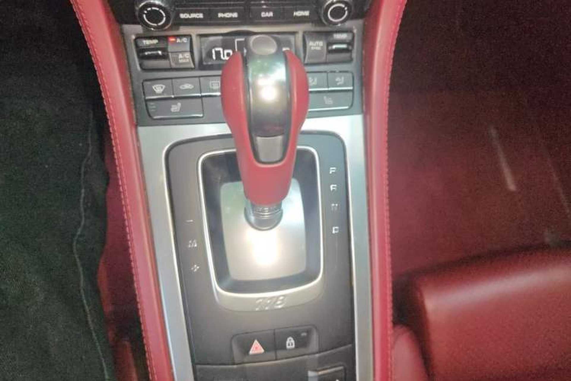 Used Porsche 718 2018 Cayman 2.0T Gear Lever