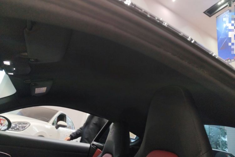 Used Porsche 718 2018 Cayman 2.0T Headliner