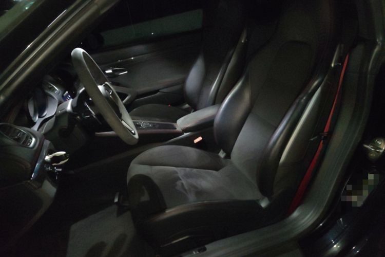 Used Porsche 718 2018 Boxster GTS 2.5T Left Front Seat