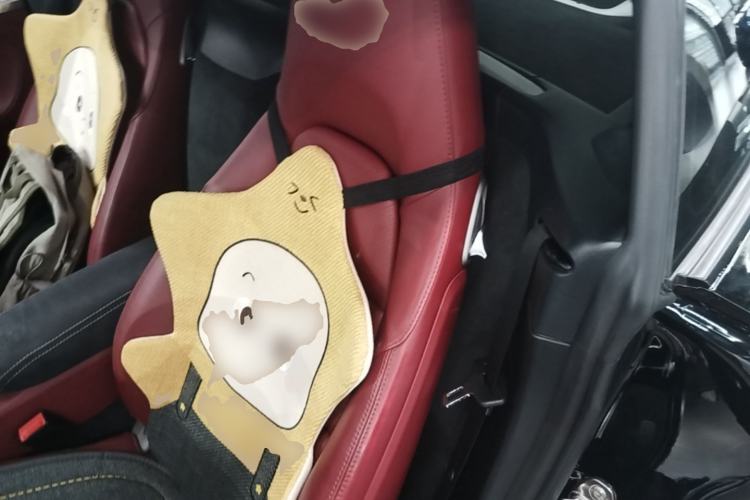 Used Porsche 718 2018 Cayman 2.0T Left Rear Seat