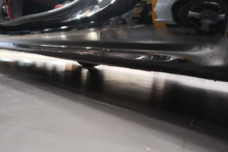 Used Porsche 718 2018 Cayman 2.0T Left Side Sill
