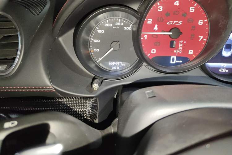 Used Porsche 718 2018 Boxster GTS 2.5T Odometer Close Up