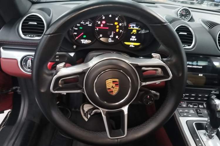 Used Porsche 718 2018 Cayman 2.0T Steering Wheel