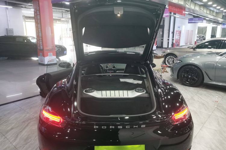 Used Porsche 718 2018 Cayman 2.0T Trunk