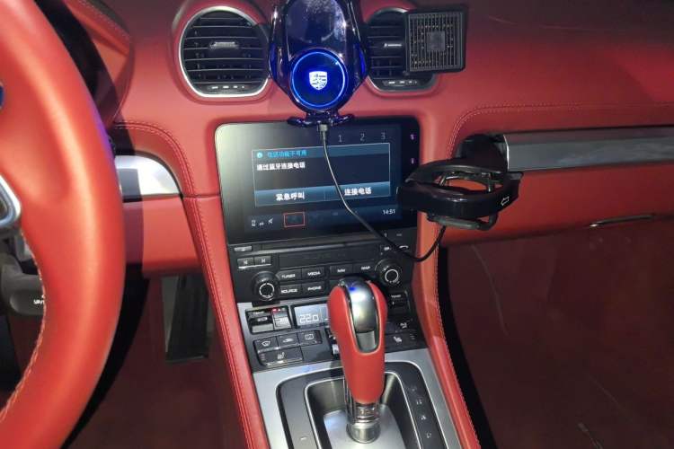 Used Porsche 718 2018 Boxster 2.0T Audio And AC Panel