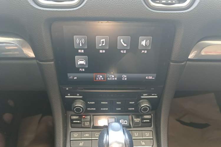 Used Porsche 718 2018 Boxster 2.0T Audio And AC Panel