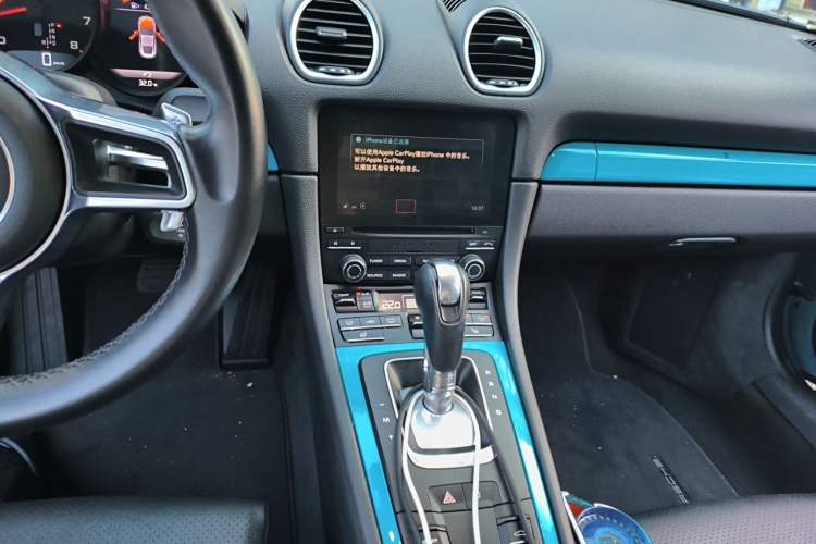 Used Porsche 718 2018 Cayman 2.0T Audio And AC Panel