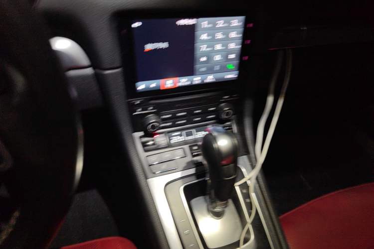 Used Porsche 718 2018 Boxster 2.0T Audio And AC Panel
