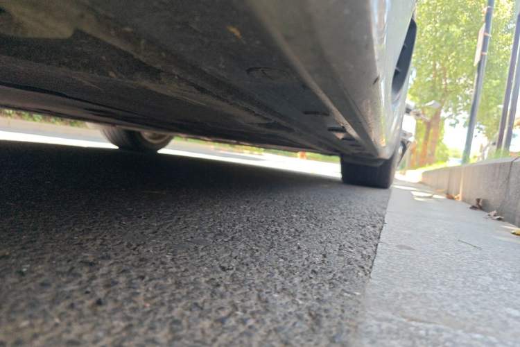 Used Porsche 718 2018 Cayman 2.0T Chassis Front Left