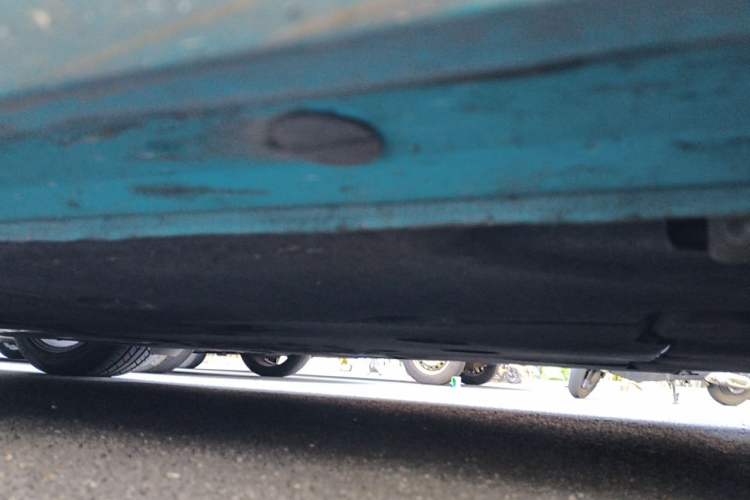 Used Porsche 718 2018 Cayman 2.0T Chassis Front Right